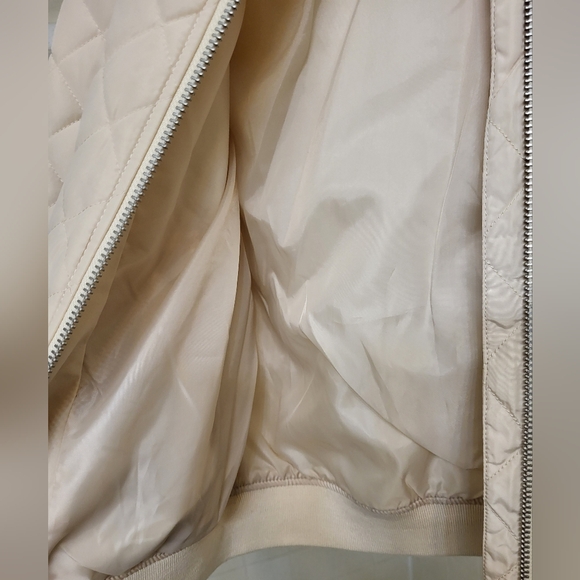 Levi's women's diagonal quilted bomber jacket size small - Picture 9 of 16